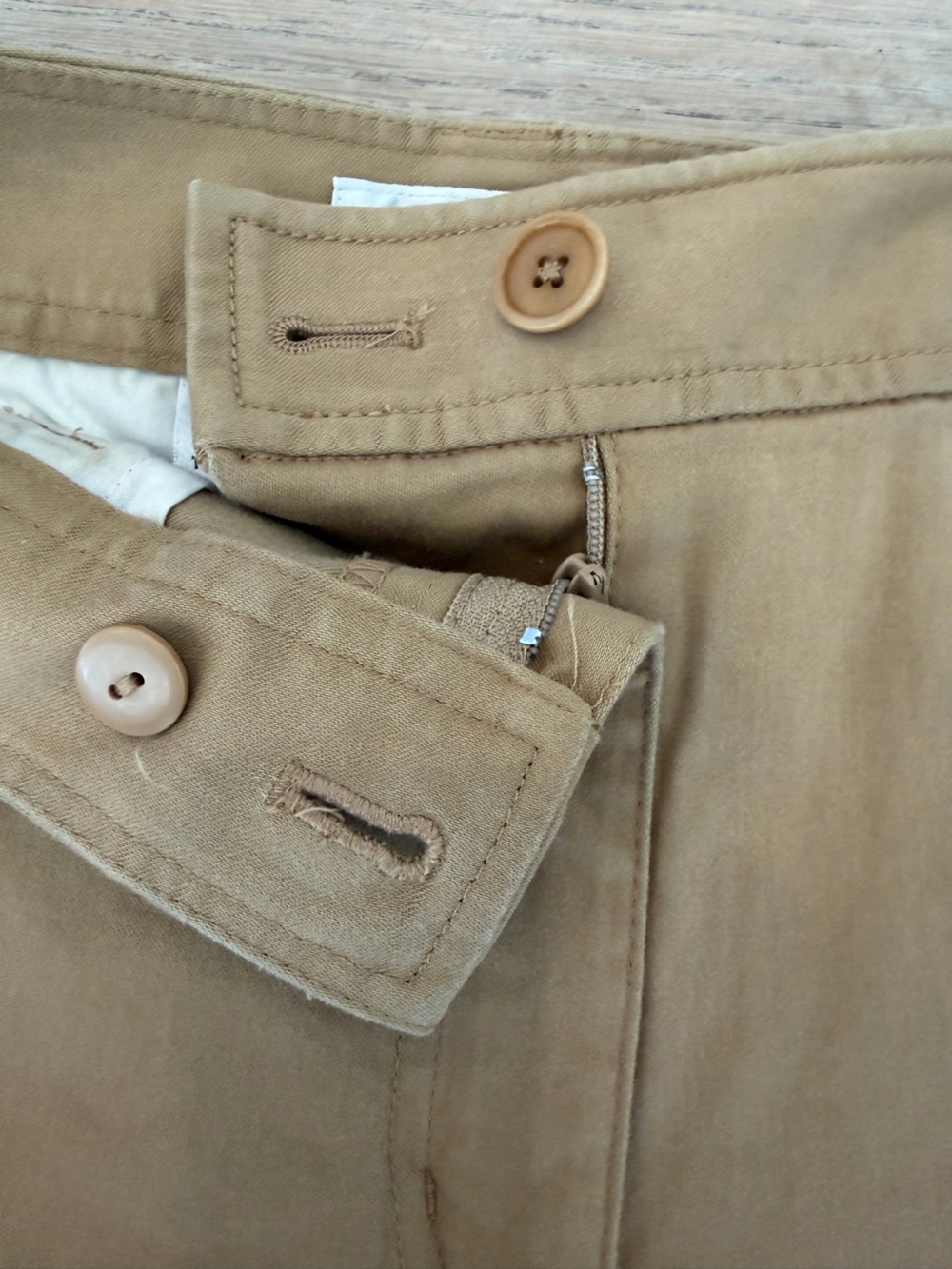 Talbots Petites Khaki Stretch Straight Leg Chino Pants Women’s Size 8 - Picture 3 of 4